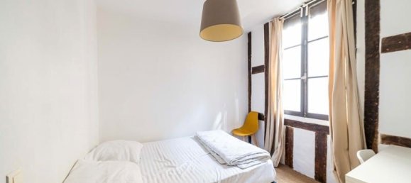 Apartamento de 2 dormitorios en Bayonne, France No. 295815 5
