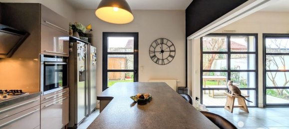 5 bedrooms Villa in Le Bouscat, France No. 294671 6