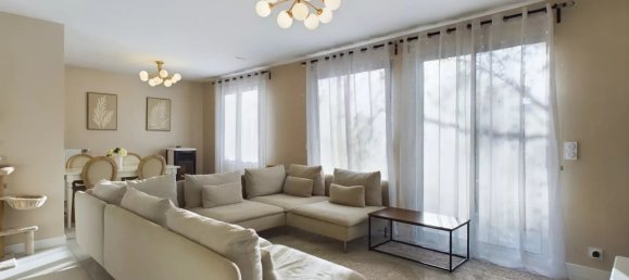 Дом с 3 спальнями в Ромийи-сюр-Сен, Франция № 157271 2