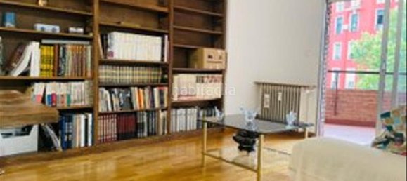 3 bedrooms Apartment in Madrid, Spain No. 161373 3
