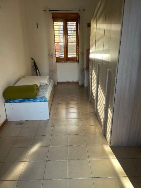 Квартира с 2 комнатами в Теверола, Италия № 231235