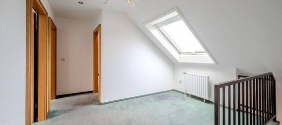 Casa de 6 habitaciónes en Krefeld, Germany No. 49022 23