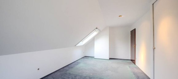 Casa de 6 habitaciónes en Krefeld, Germany No. 49022 25
