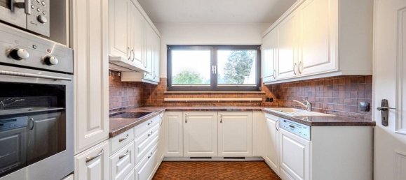 Casa de 6 habitaciónes en Krefeld, Germany No. 49022 14