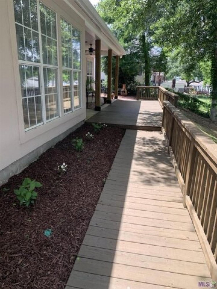 3 bedrooms House in Saint Amant, USA No. 406410