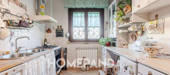 3 rooms Apartment in Gallicano nel Lazio, Italy No. 161733 5
