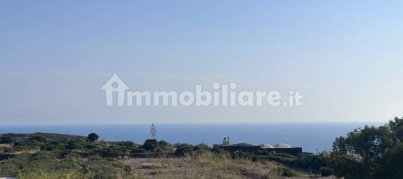 3 Schlafzimmer Haus in Pantelleria, Italy, Nr. 282002 6