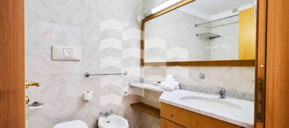 2 bedrooms Apartment in Milan, Italy No. 245576 9