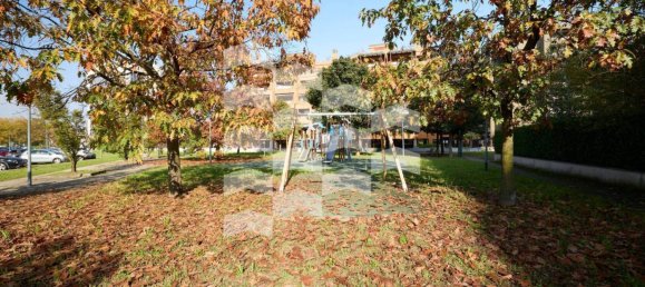 2 bedrooms Apartment in Milan, Italy No. 245576 20