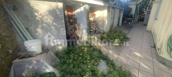 Apartamento de 2 dormitorios en Genoa, Italy No. 195279 16