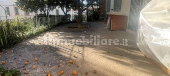 Apartamento de 2 dormitorios en Genoa, Italy No. 195279 8