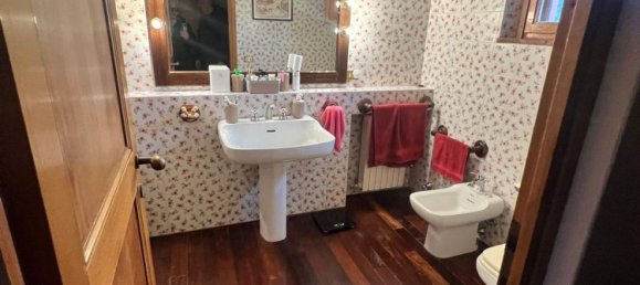 6 Schlafzimmer Haus in Osimo, Italy, Nr. 350100 14