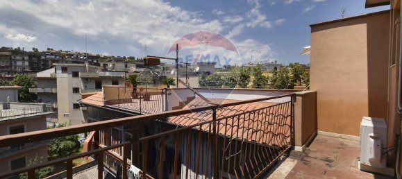 Apartamento T3 em Aci Catena, Italy N.º 279748 35