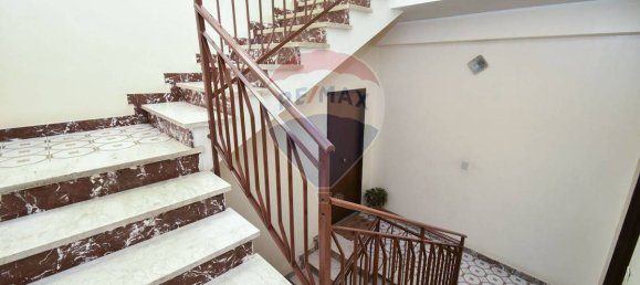 Apartamento T3 em Aci Catena, Italy N.º 279748 30