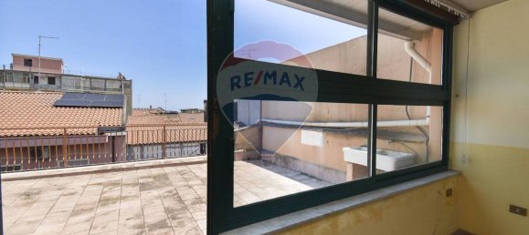 Apartamento T3 em Aci Catena, Italy N.º 279748 36