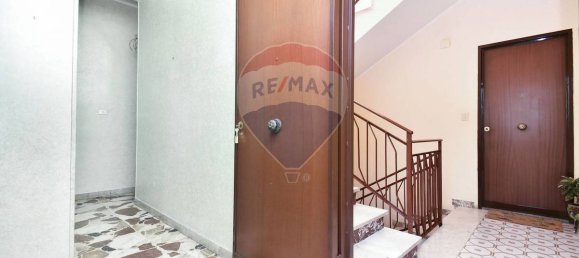 Apartamento T3 em Aci Catena, Italy N.º 279748 14