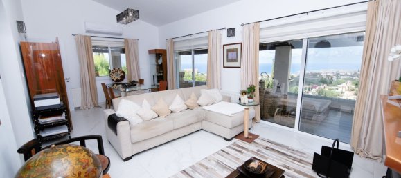 3 bedrooms Villa in Tala, Cyprus No. 22819 3