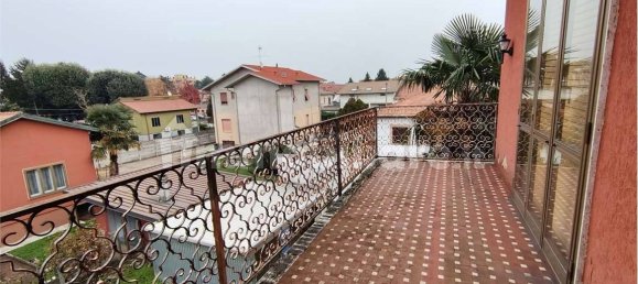 Villa T8 em Solaro, Italy N.º 130707 27