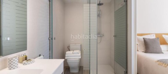 2 bedrooms Apartment in Madrid, Spain No. 115609 14