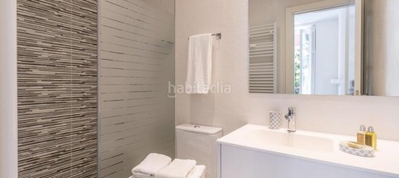 2 bedrooms Apartment in Madrid, Spain No. 115609 22