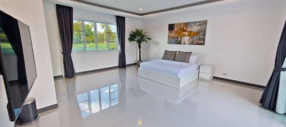 5 bedrooms Cafe / restaurant in Pattaya, Thailand No. 5108 21