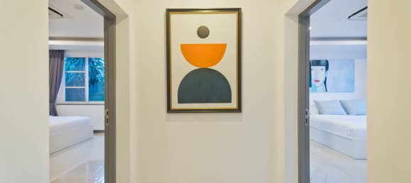 5 bedrooms Cafe / restaurant in Pattaya, Thailand No. 5108 3