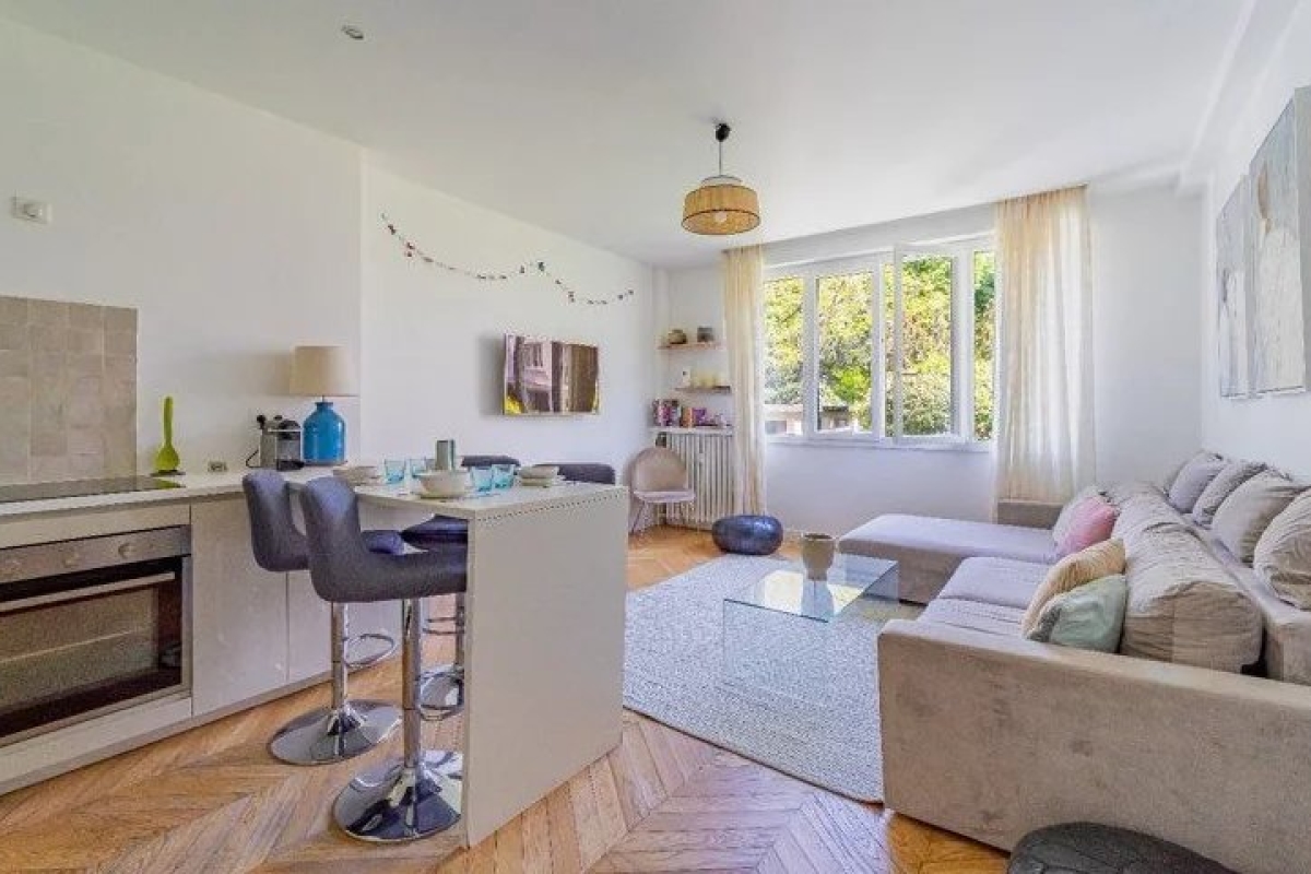 3غرفة شقة في Boulogne-Billancourt, France رقم 111951