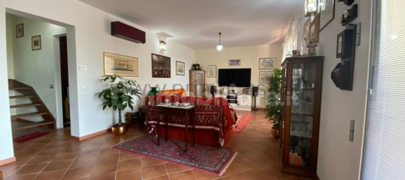 3 bedrooms Villa in Pianiga, Italy No. 170370 9