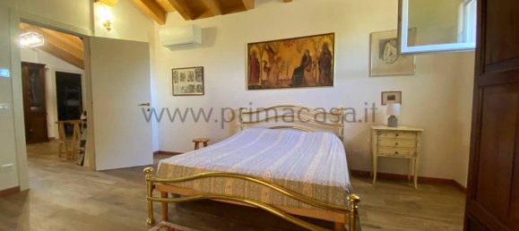 3 bedrooms Villa in Pianiga, Italy No. 170370 32
