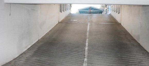 Estacionamiento en Munich, Germany No. 250185 8