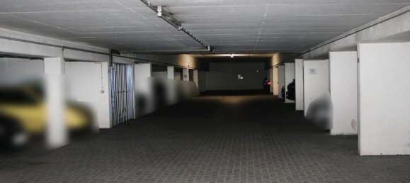 Estacionamiento en Munich, Germany No. 250185 4