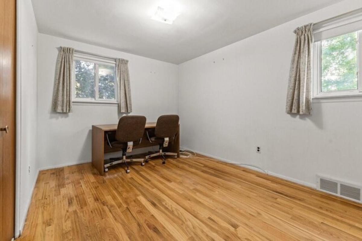 4 bedrooms House in Livonia, USA No. 431920