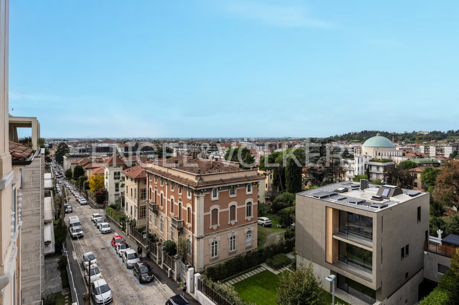 4 bedrooms Penthouse in Bergamo, Italy No. 103860