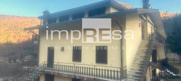 3 rooms Apartment in Valbrenta, Italy No. 77082 5