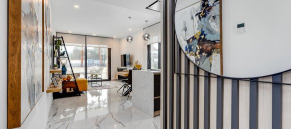 Apartamento de 3 dormitorios en Comunidad Valenciana, Spain No. 285638 7