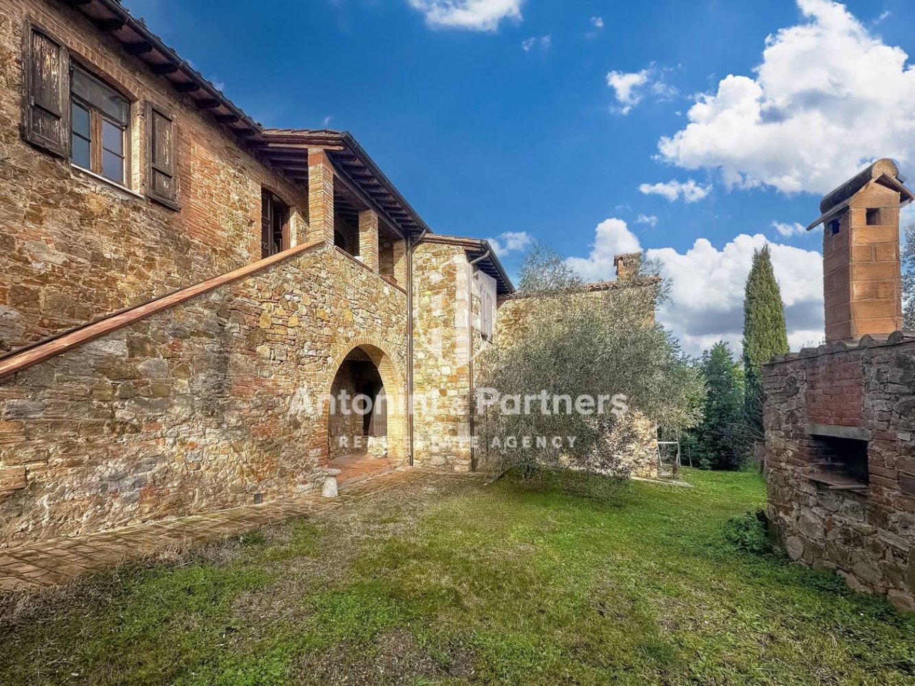8 chambres Maison à Panicale, Italy No. 141043