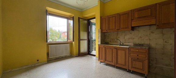 Apartamento de 4 habitaciónes en Pisa, Italy No. 29708 4