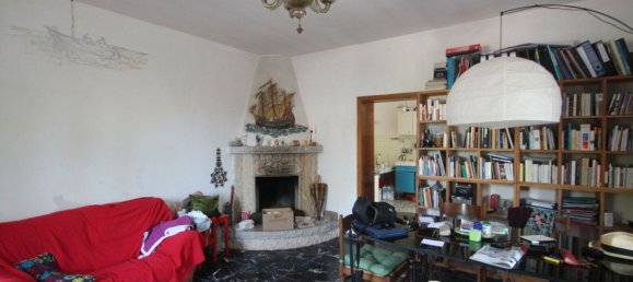 7 rooms House in Senigallia, Italy No. 134004 3