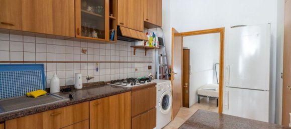 1 chambre Appartement à Rome, Italy No. 378156 8