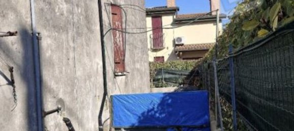 3 bedrooms Apartment in Rovigo, Italy No. 355756 16