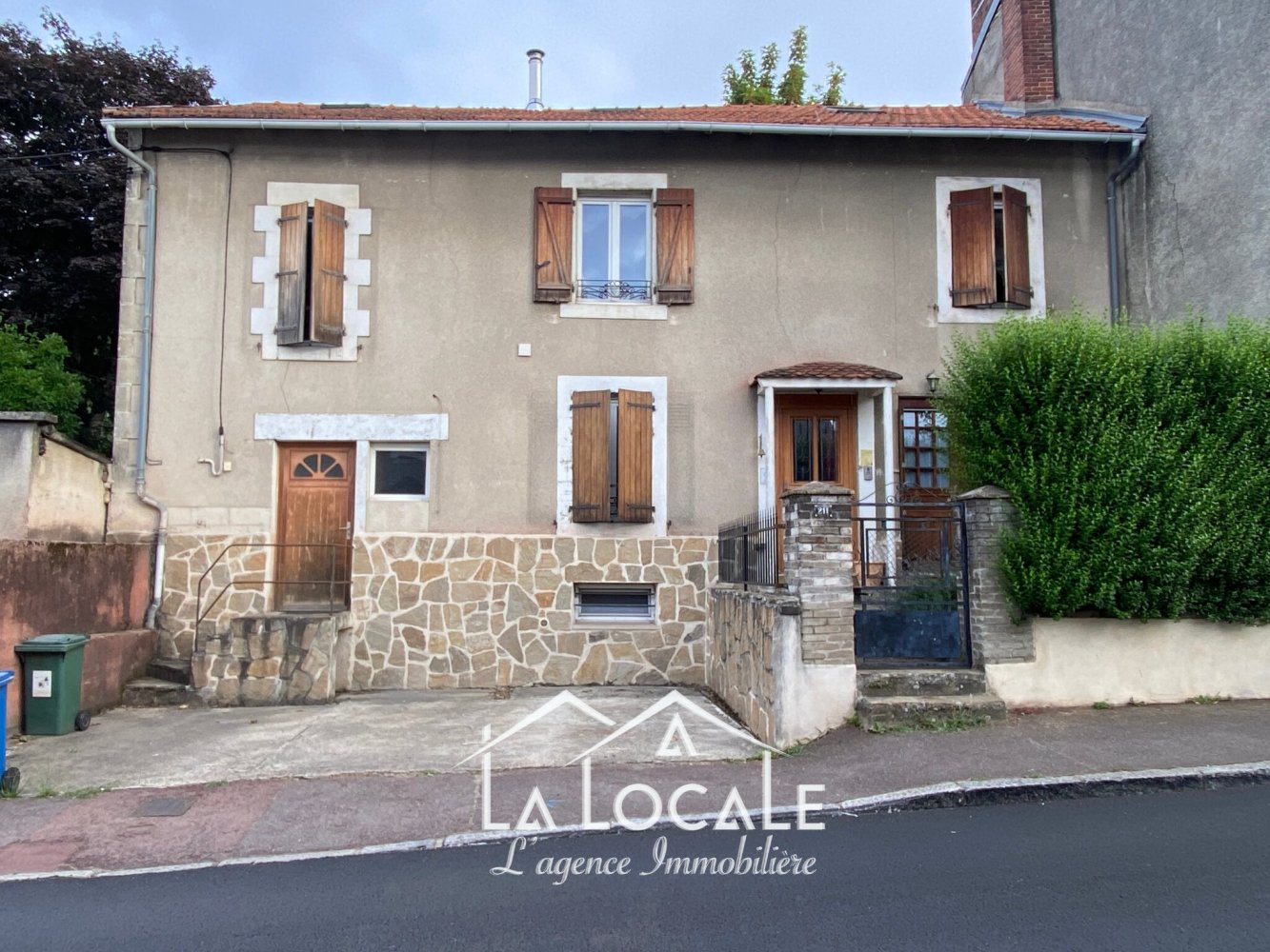 8غرفة بناية في Limoges, France رقم 355063