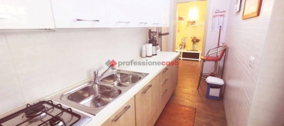 Apartamento de 2 dormitorios en Foggia, Italy No. 355588 7