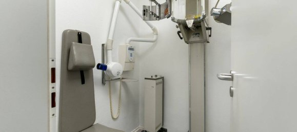 Edificio de 15 habitaciónes en Dusseldorf, Germany No. 315076 6