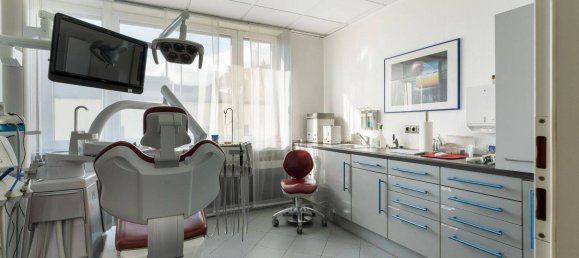 Edificio de 15 habitaciónes en Dusseldorf, Germany No. 315076 2