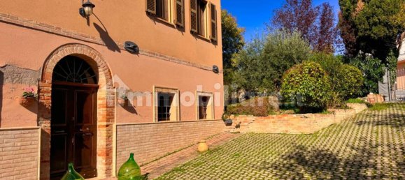 Villa de 5 dormitorios en Sant'Angelo in Pontano, Italy No. 91228 12