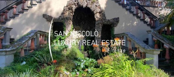 7 bedrooms Villa in Scandicci, Italy No. 201419 5