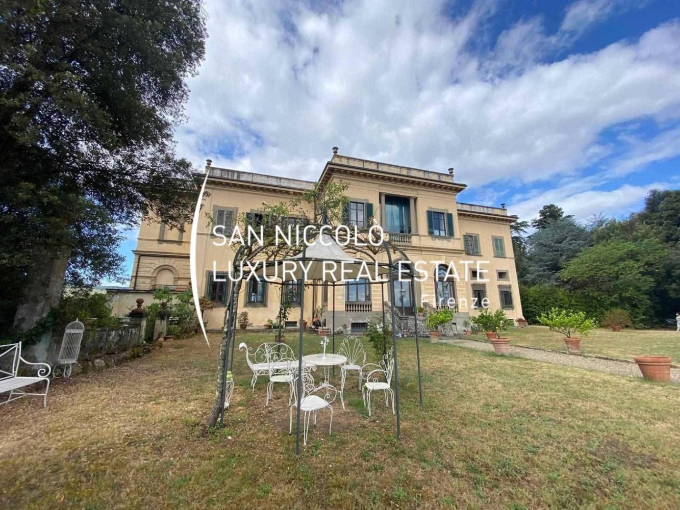 7 bedrooms Villa in Scandicci, Italy No. 201419