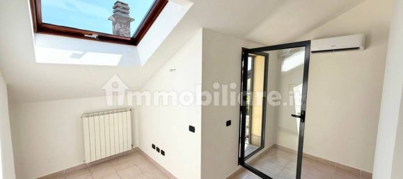 3 chambres Duplex à Lomazzo, Italy No. 263771 27