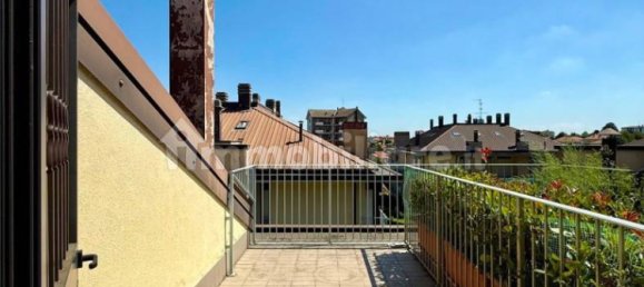 3 chambres Duplex à Lomazzo, Italy No. 263771 29