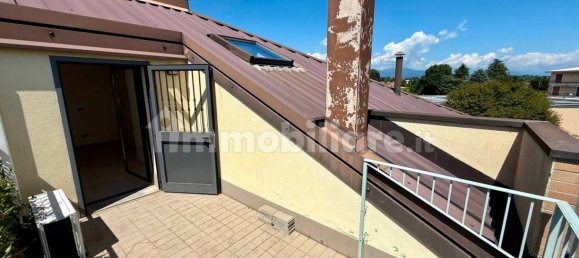 3 chambres Duplex à Lomazzo, Italy No. 263771 30